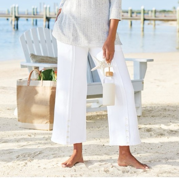 Soft Surroundings White Wide Leg Carmen Knit Crop Leg Pants